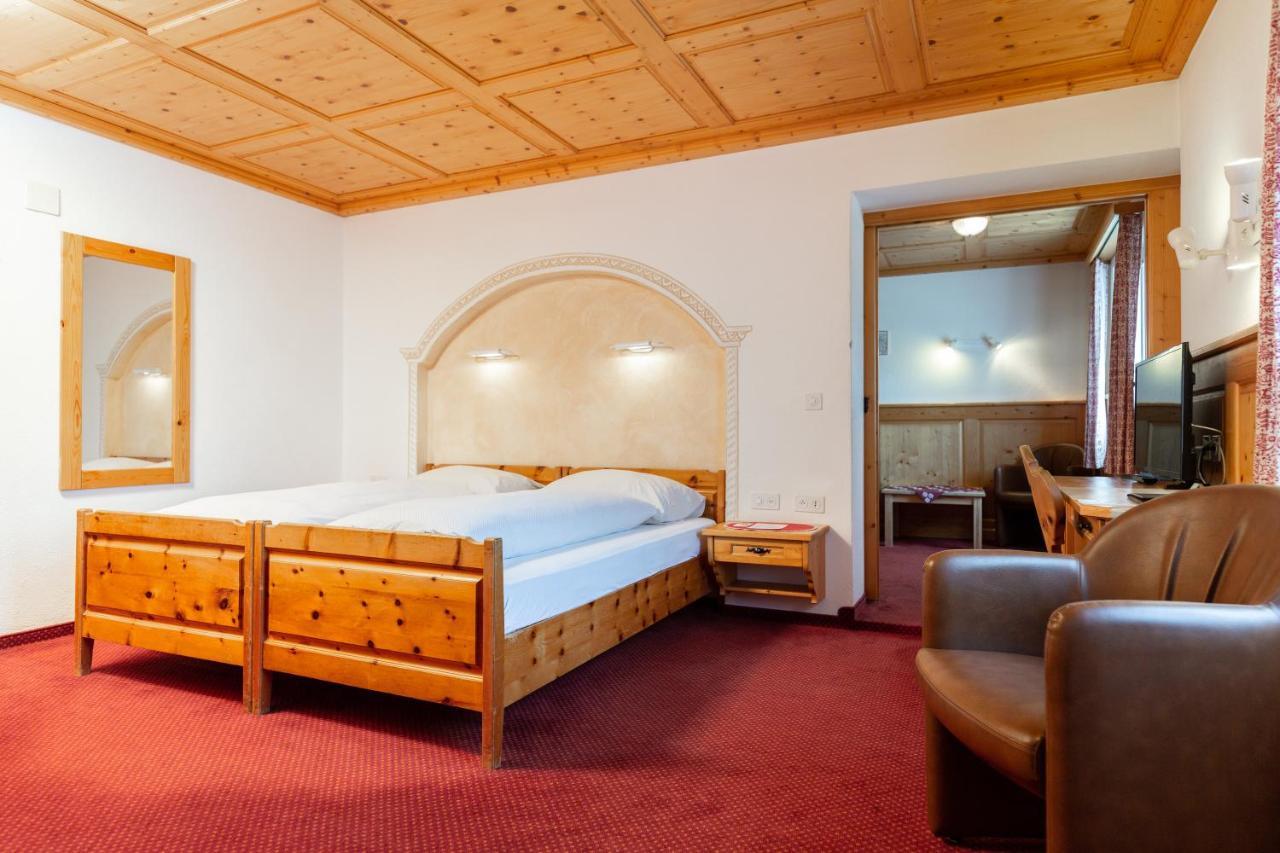 Hotel Baeren St. Moritz Exterior foto