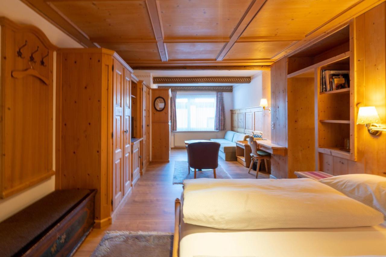 Hotel Baeren St. Moritz Exterior foto
