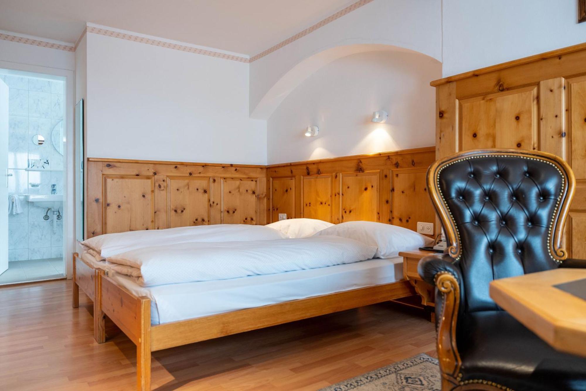 Hotel Baeren St. Moritz Exterior foto