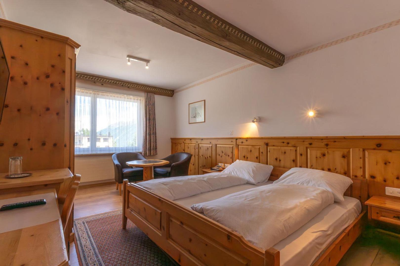 Hotel Baeren St. Moritz Exterior foto