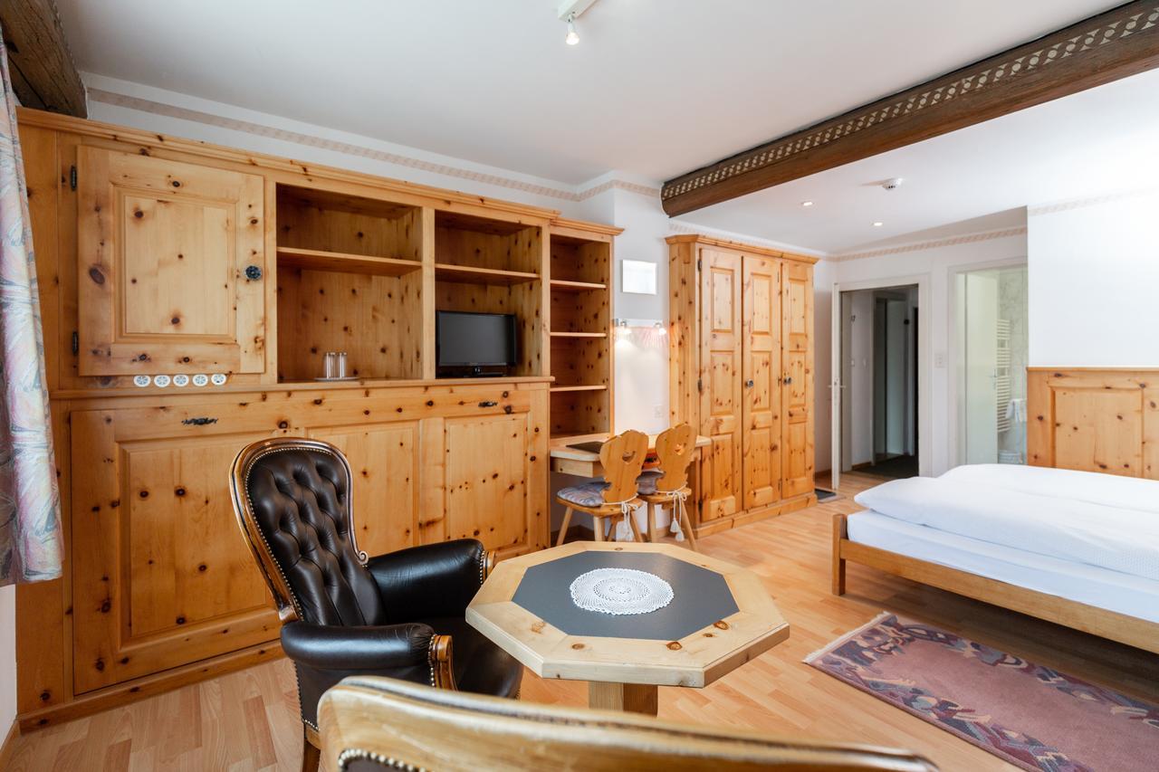 Hotel Baeren St. Moritz Exterior foto